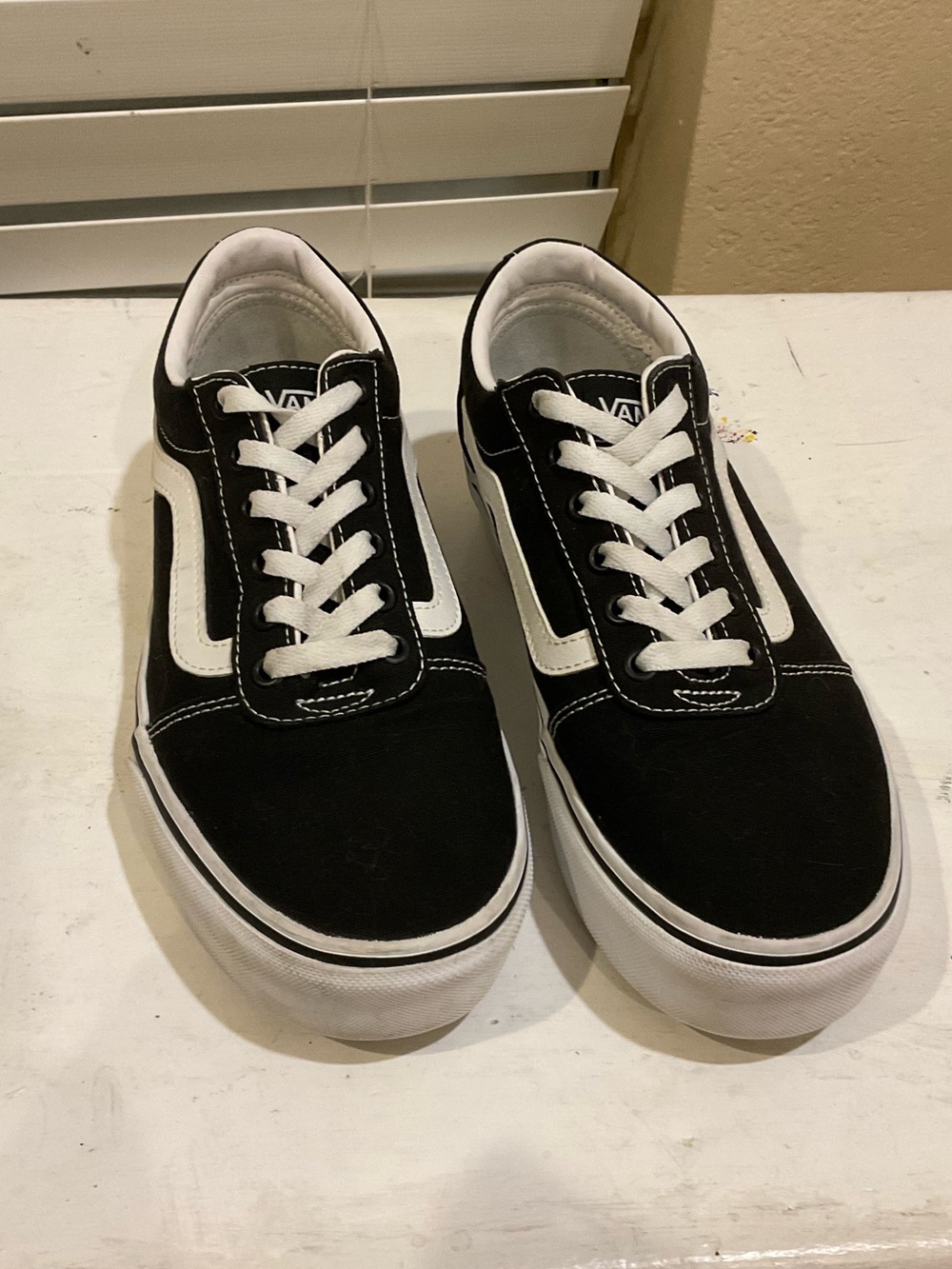 classic black vans